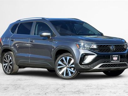 Used 2024 Volkswagen Taos SE