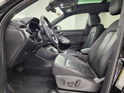 Used 2023 Audi Q3 2.0T Premium image 8