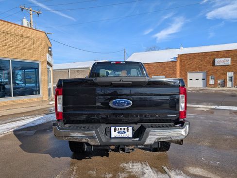 Used 2019 Ford F250 XL w/ Power Equipment Group image 7