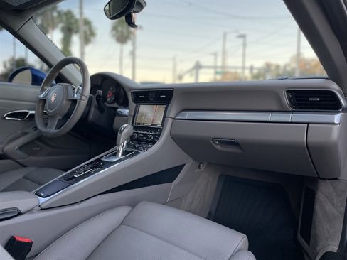 Used 2013 Porsche 911 Carrera S image 12