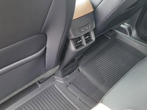 New 2026 Chevrolet Equinox ACTIV w/ Convenience Package III AWD/4WD image 26