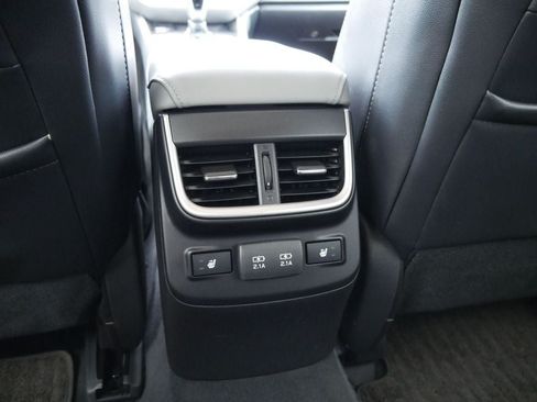 Used 2022 Subaru Outback Limited AWD/4WD image 29