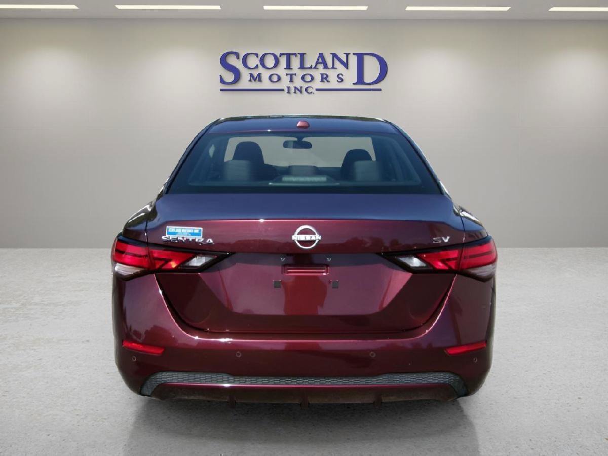 Used 2024 Nissan Sentra SV FWD image 7
