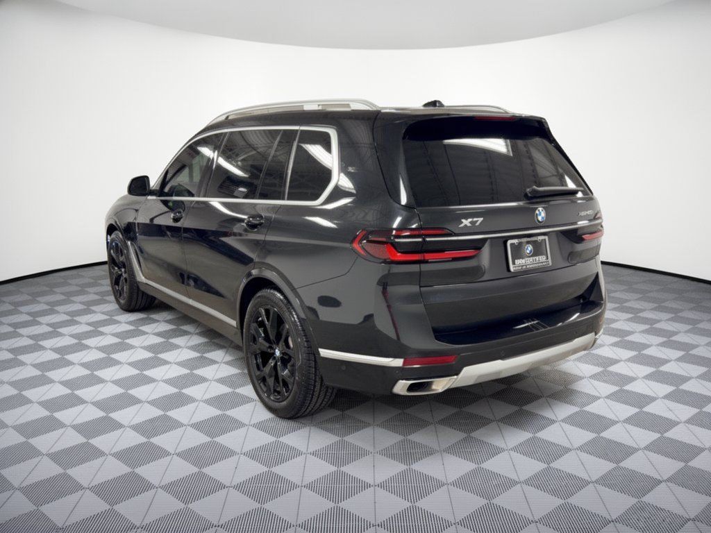 Certified 2024 BMW X7 xDrive40i w/ Climate Comfort Package AWD/4WD image 3
