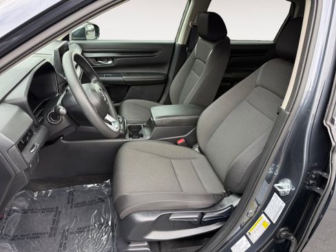 Used 2025 Honda CR-V LX image 10