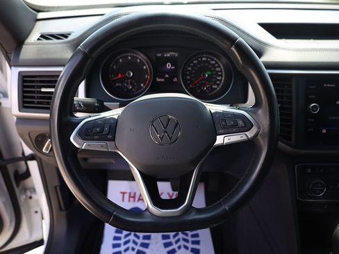 Used 2020 Volkswagen Atlas Cross Sport SE w/ Panoramic Sunroof Package AWD/4WD image 13