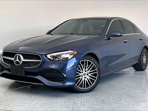 Used 2025 Mercedes-Benz C 300 4MATIC Sedan w/ Exclusive Trim Package image 16