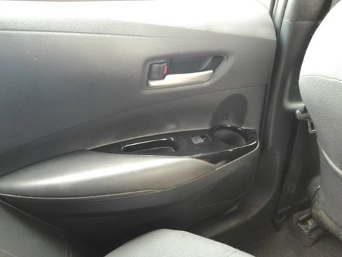 Used 2021 Toyota Corolla SE FWD image 26