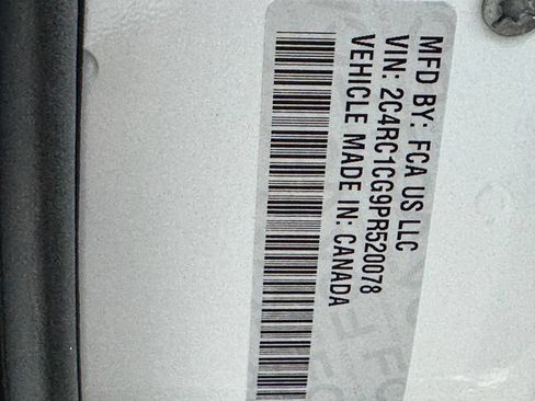 Used 2023 Chrysler Voyager LX FWD image 39
