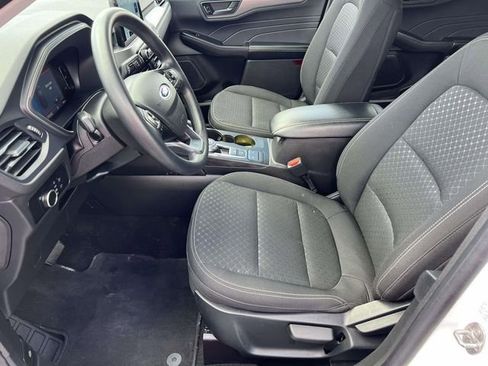 Certified 2025 Ford Escape Active FWD image 24