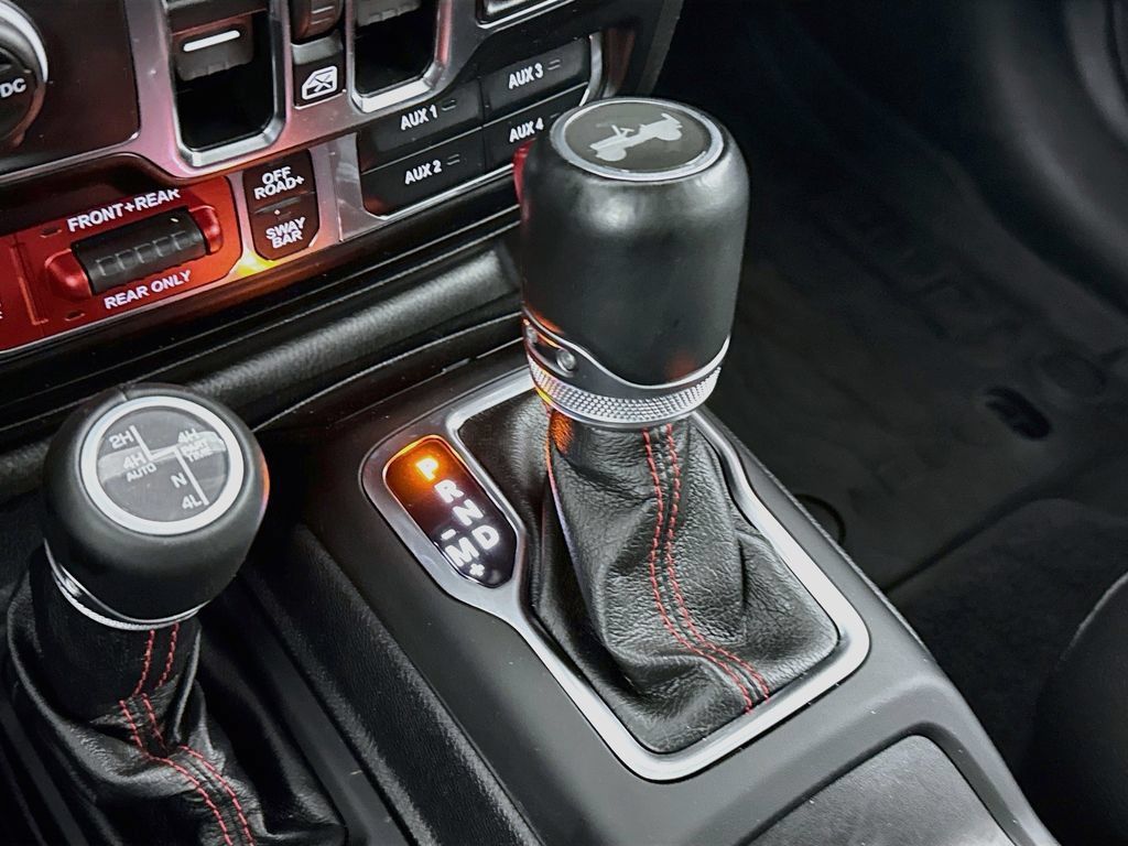 Used 2021 Jeep Wrangler Unlimited Rubicon w/ Uconnect 4C Nav & Sound Group AWD/4WD image 18