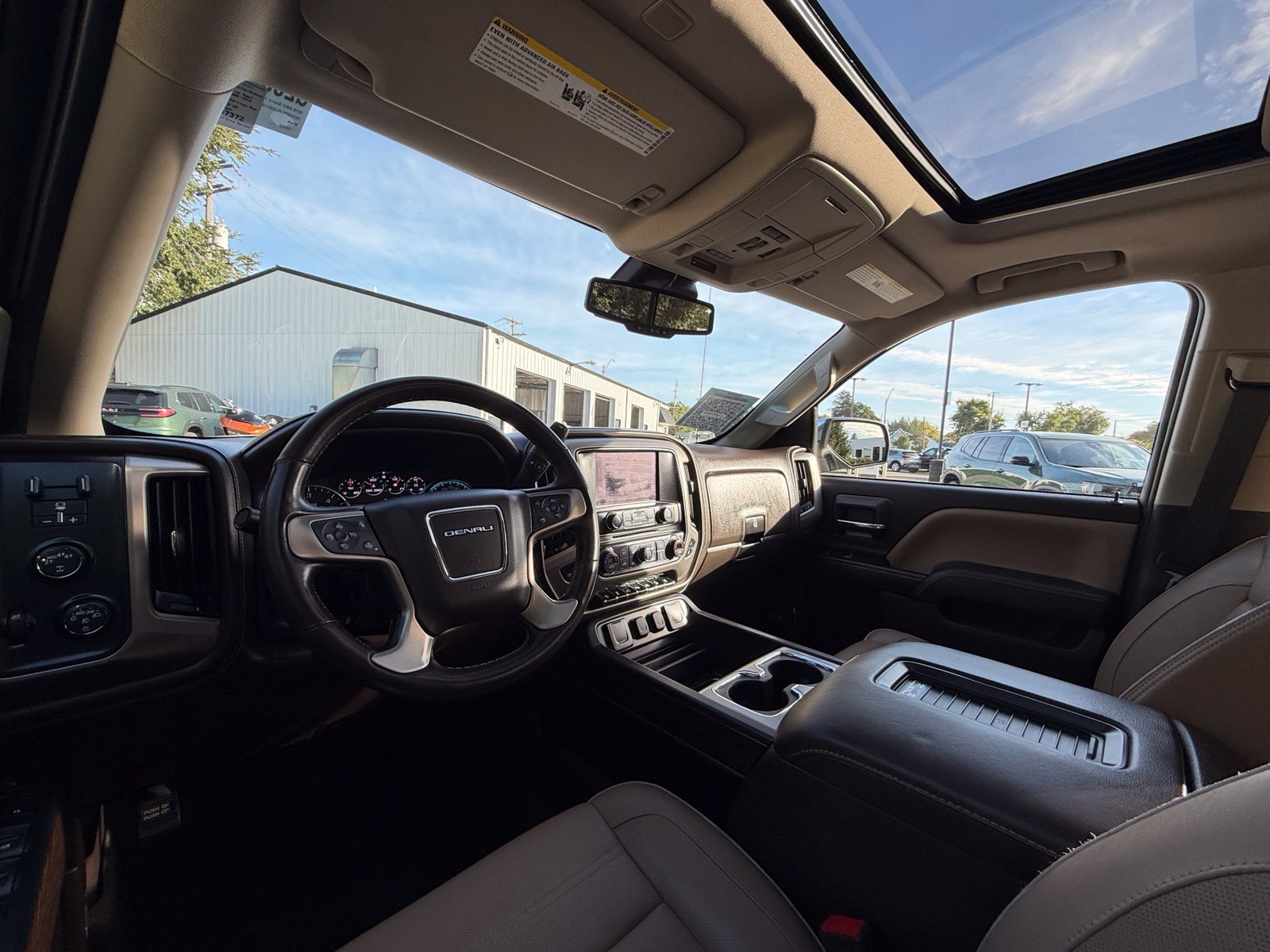 Used 2018 GMC Sierra 1500 Denali w/ Denali Ultimate Package AWD/4WD image 17