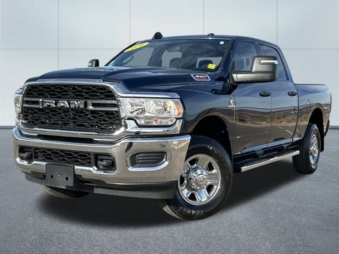 Used 2024 RAM 3500 Tradesman w/ Chrome Appearance Group AWD/4WD image 1