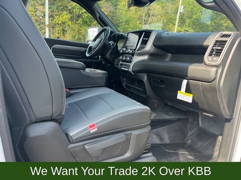 Used 2025 RAM 5500 Tradesman image 27