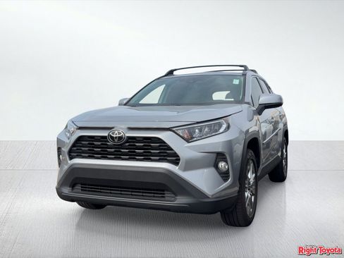 Used 2020 Toyota RAV4 XLE Premium w/ Carpet Mat Package image 2