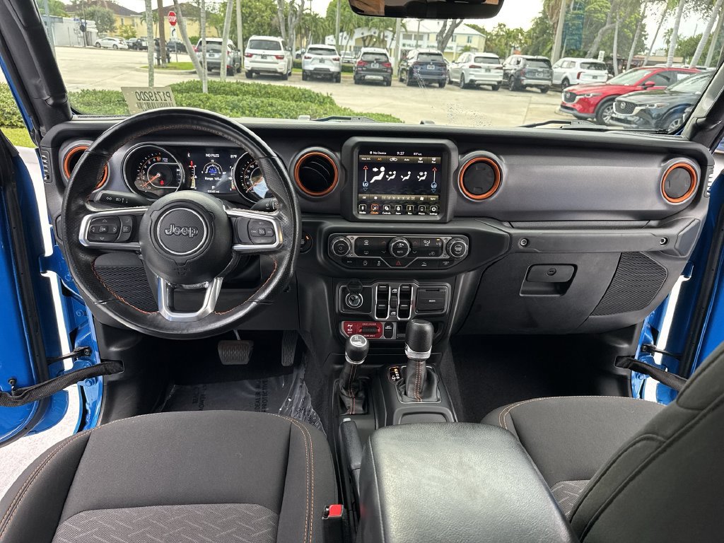 Used 2023 Jeep Gladiator Mojave AWD/4WD image 36