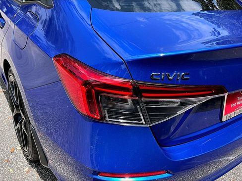 Used 2023 Honda Civic Sport image 20