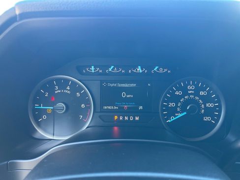 Used 2018 Ford F150 XLT w/ Equipment Group 302A Luxury image 4