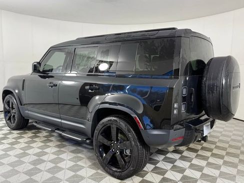 New 2026 Land Rover Defender 110 S image 4