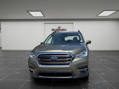 Certified 2022 Subaru Ascent Limited w/ Technology Package AWD/4WD image 4