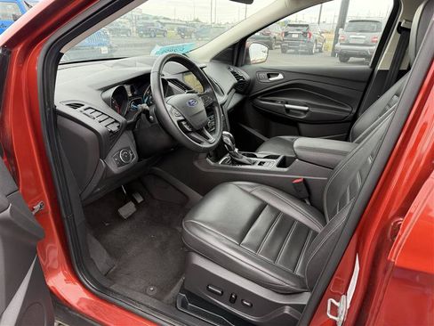 Used 2019 Ford Escape SEL AWD/4WD image 8