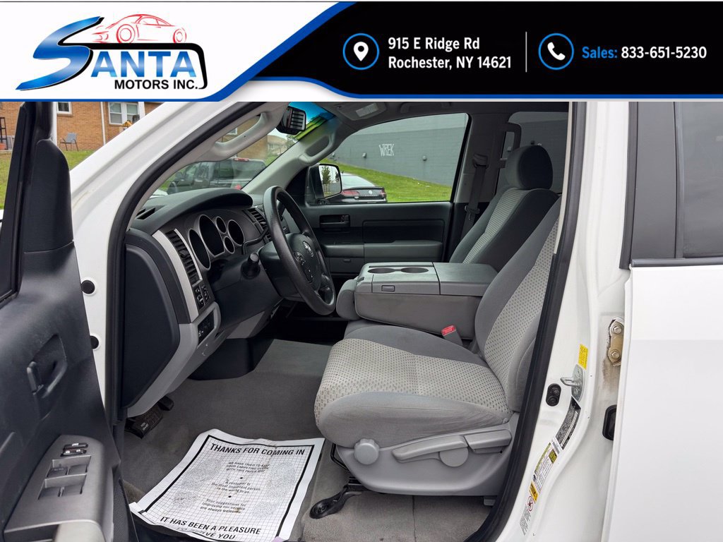 Used 2011 Toyota Tundra 4x4 Double Cab w/ Tow Pkg image 7