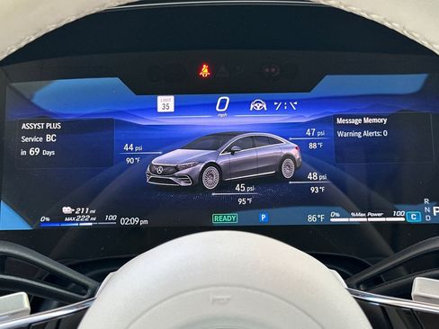 Used 2022 Mercedes-Benz EQS 580 4MATIC Sedan image 24