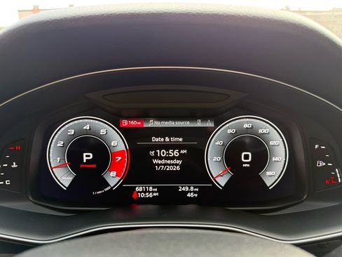 Used 2021 Audi Q8 Premium Plus w/ Premium Plus Package image 14