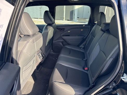 New 2026 Subaru Forester Wilderness image 12