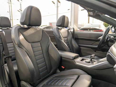 Used 2023 BMW 440i xDrive Convertible w/ Premium Package image 19