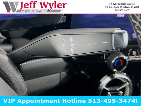 New 2025 Chevrolet Blazer EV LT image 12