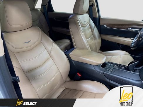 Used 2023 Cadillac XT5 Premium Luxury w/ Platinum Package AWD/4WD image 33