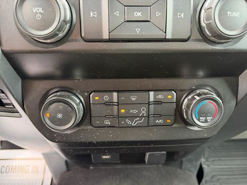 Used 2019 Ford F350 XLT w/ XLT Value Package AWD/4WD image 30
