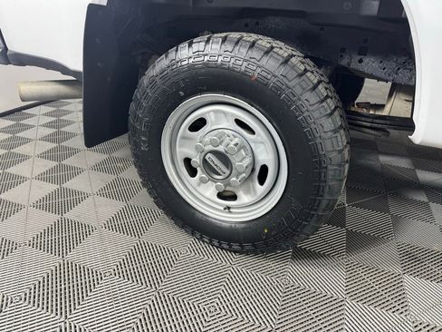 Used 2024 Ford F250 XL w/ 360-Degree Camera Package AWD/4WD image 31