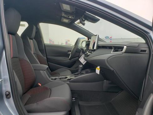 New 2026 Toyota Corolla SE image 18