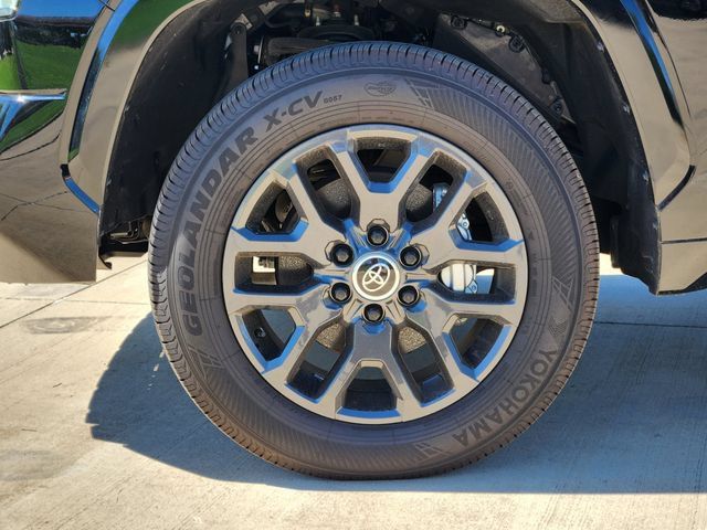 New 2024 Toyota Tundra Platinum RWD image 9