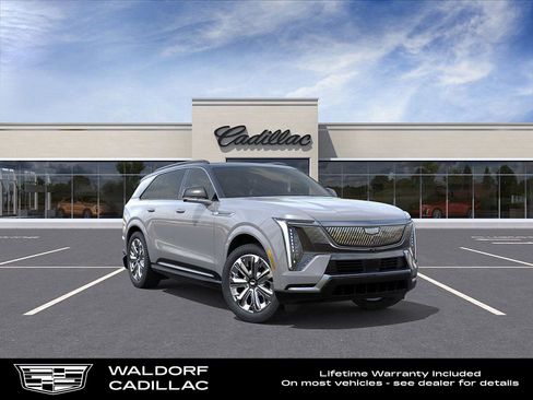 New 2026 Cadillac Escalade IQ Luxury 1 w/ LPO, Radiant Package AWD/4WD image 1