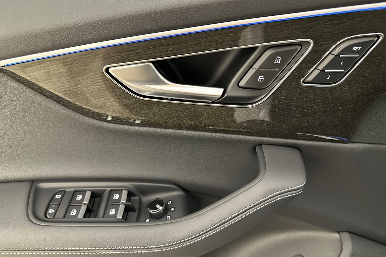 New 2026 Audi Q7 3.0T Premium Plus AWD/4WD image 10