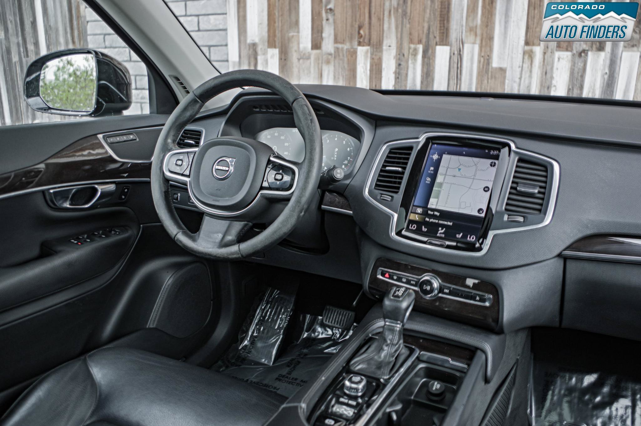 Used 2019 Volvo XC90 T6 Momentum AWD/4WD image 14