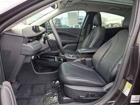 Certified 2022 Ford Mustang Mach-E Premium image 14