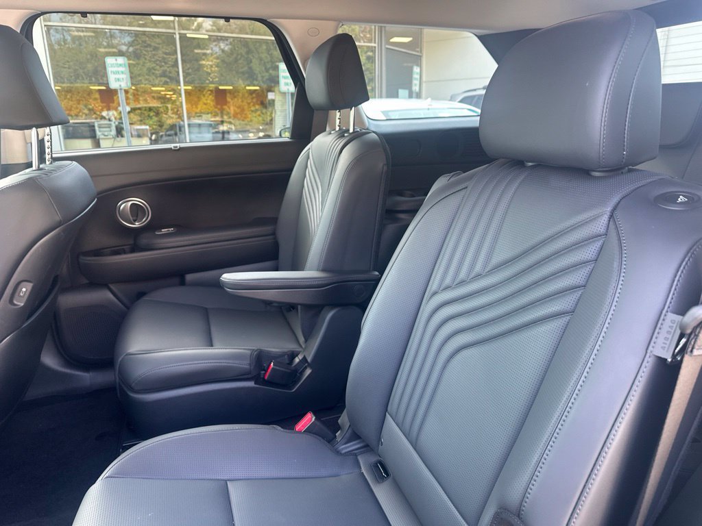 Used 2026 Hyundai Palisade SEL AWD/4WD image 13
