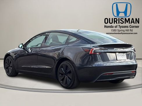 Used 2024 Tesla Model 3 Standard Range image 3