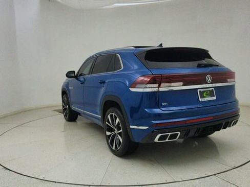 Used 2025 Volkswagen Atlas Cross Sport SEL Premium R-Line AWD/4WD image 68