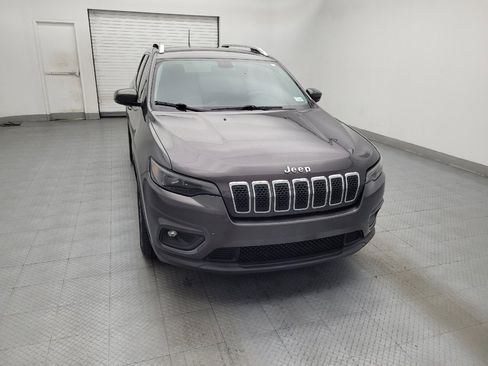 Used 2019 Jeep Cherokee Latitude Plus FWD image 14