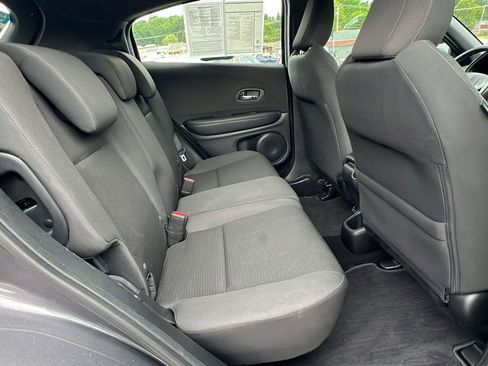Used 2019 Honda HR-V Sport image 15