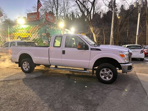Used 2016 Ford F250 XL w/ XL Appearance Package image 1