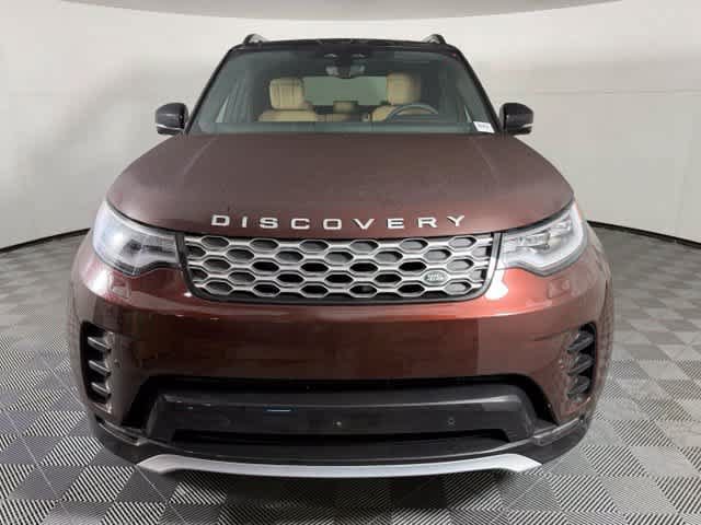 New 2026 Land Rover Discovery Limited Edition AWD/4WD image 10