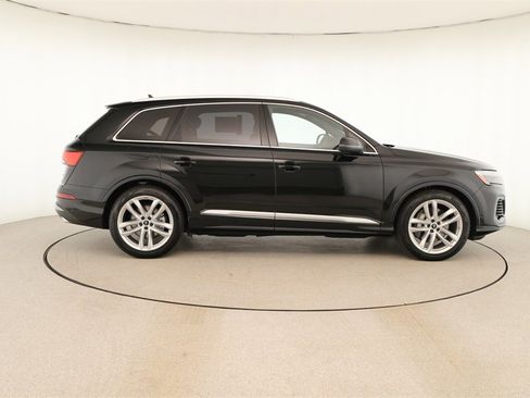 New 2025 Audi Q7 3.0T Premium Plus image 8