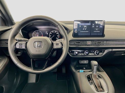 New 2027 Honda HR-V Sport image 2