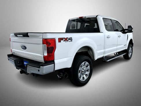 Used 2019 Ford F250 Lariat w/ Chrome Package AWD/4WD image 5